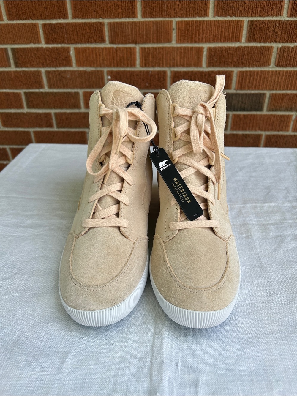 Sorel Beige/cream/peach Suede lace-up wedge Sneaker